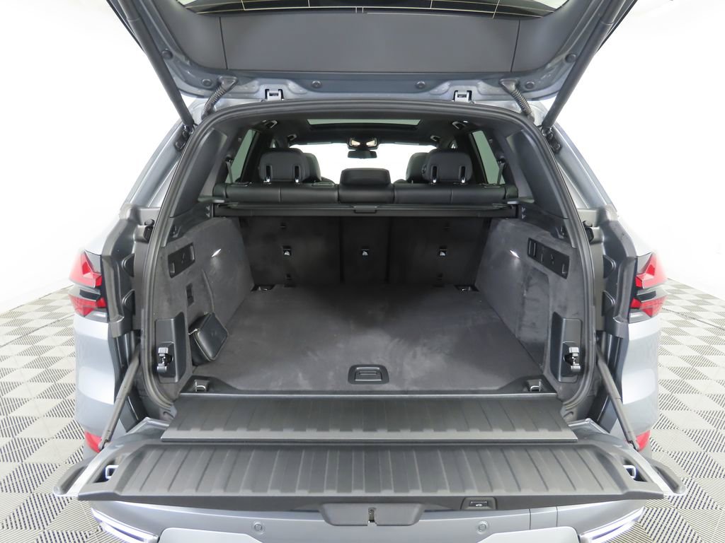 Certified 2026 BMW X5 sDrive40i w/ Parking Assistance Package RWD image 30