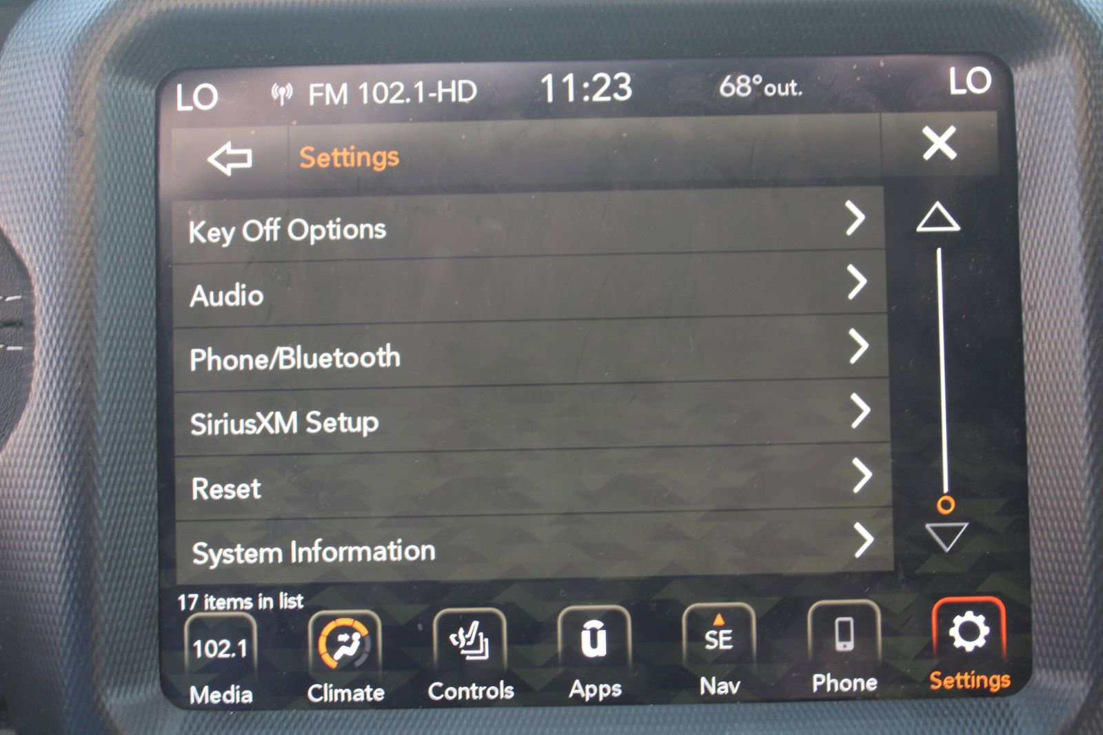 Used 2022 Jeep Wrangler Unlimited Sahara w/ Cold Weather Group image 50