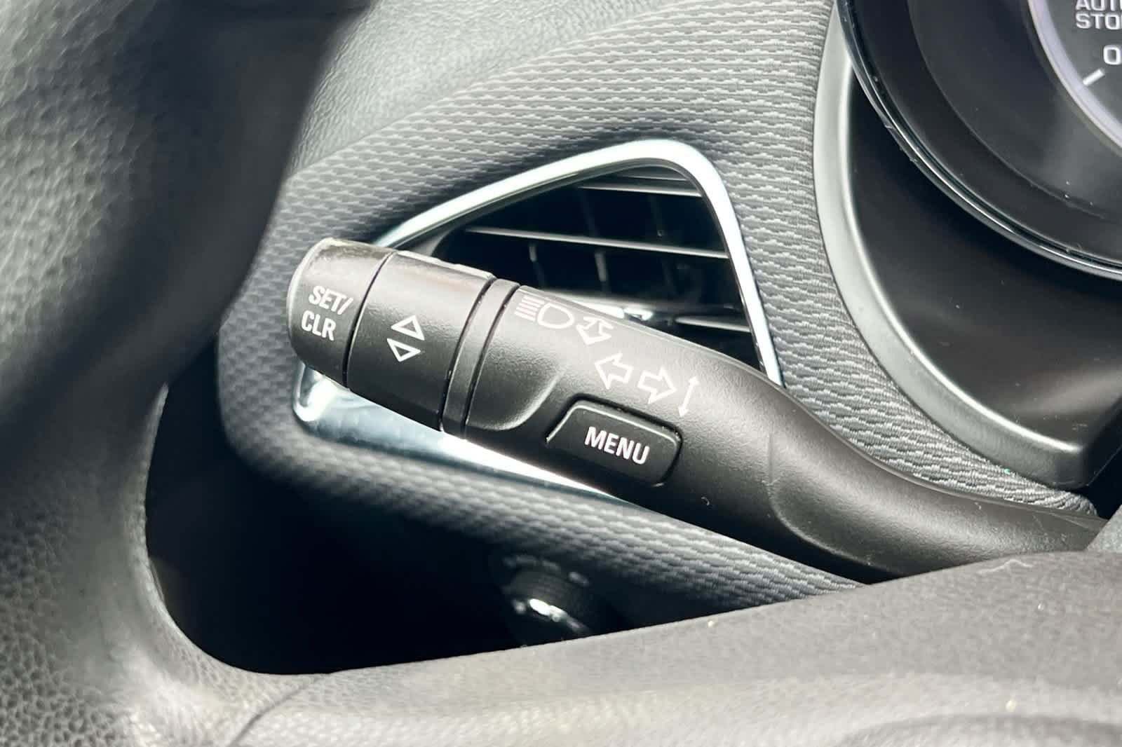 Used 2019 Chevrolet Cruze LS FWD image 24