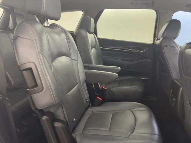 Used 2020 Buick Enclave Essence image 16