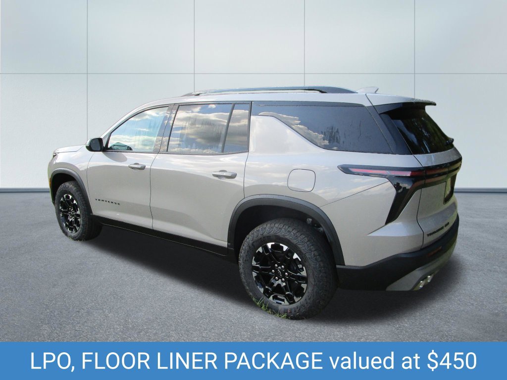 New 2027 Chevrolet Traverse Z71 w/ LPO, Floor Liner Package AWD/4WD image 4