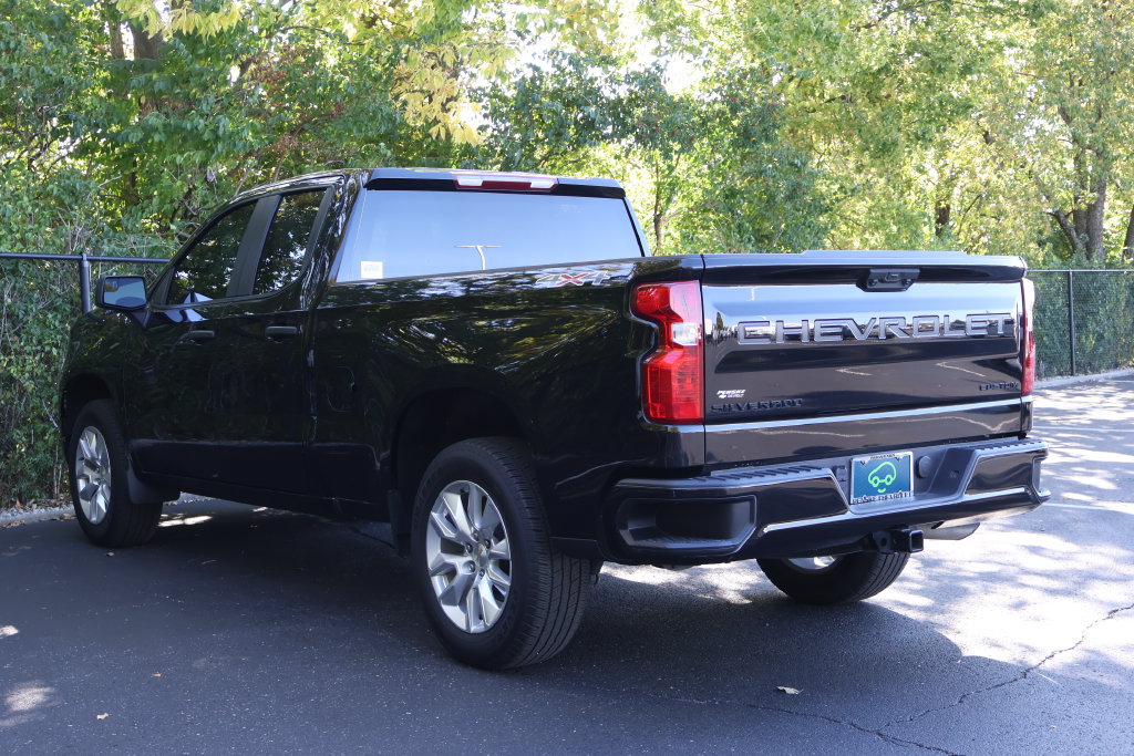Certified 2024 Chevrolet Silverado 1500 Custom w/ LPO, Dark Essentials Package AWD/4WD image 8