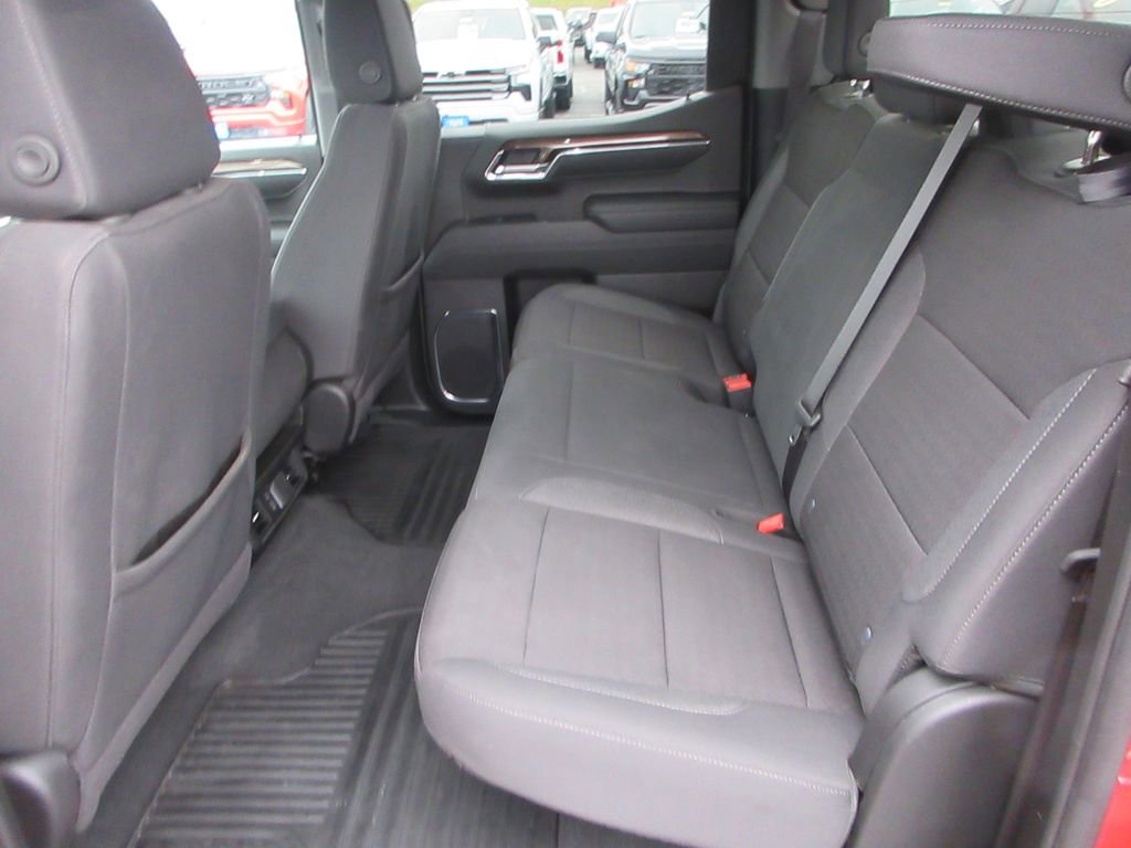 Certified 2025 Chevrolet Silverado 1500 LT image 16