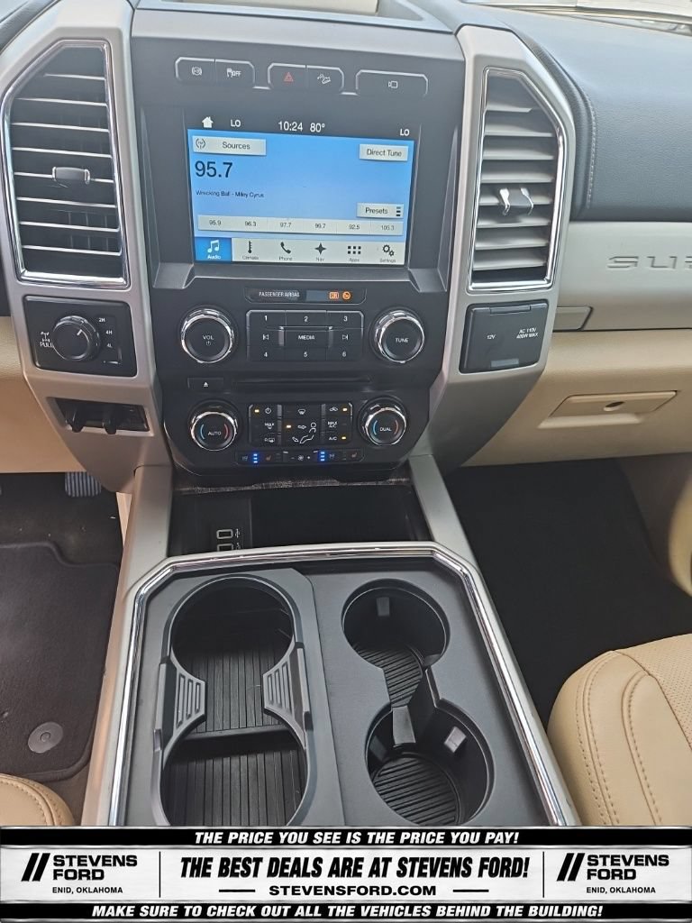 Used 2017 Ford F350 Lariat w/ Lariat Value Package AWD/4WD image 21