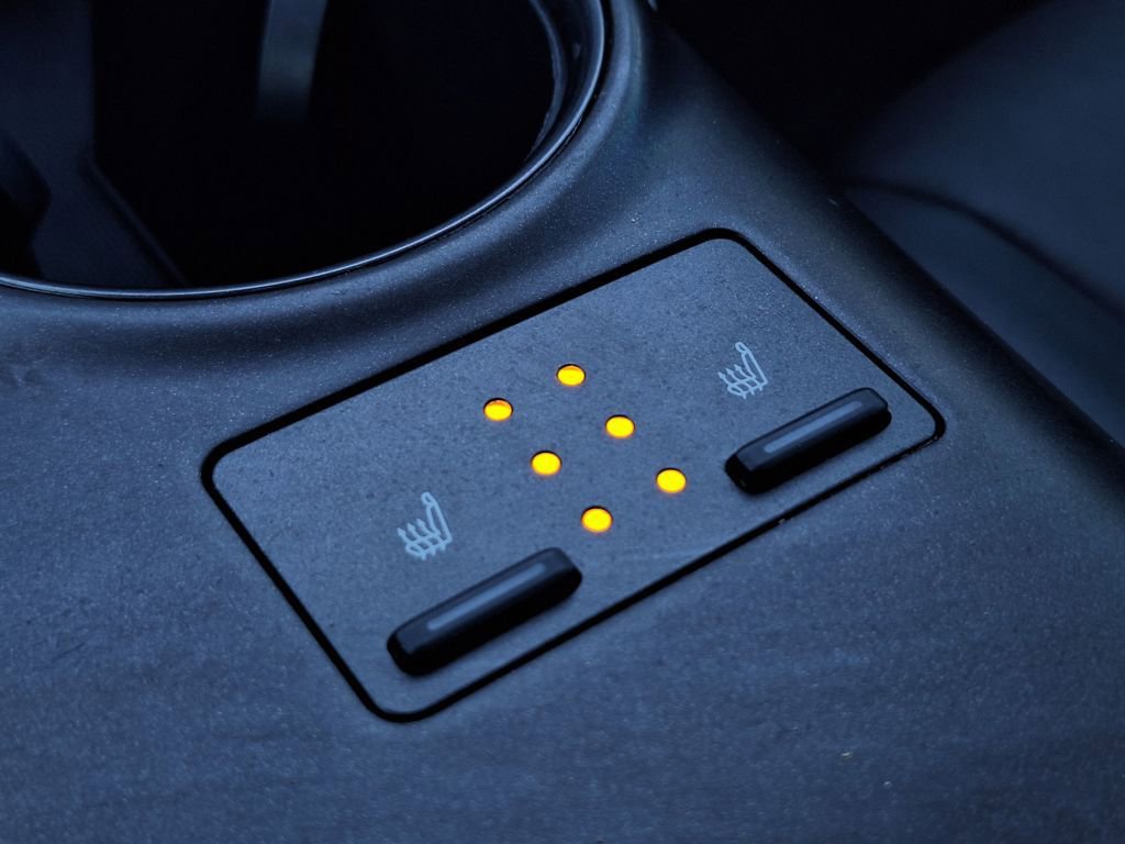 Used 2021 Toyota Camry XSE image 22