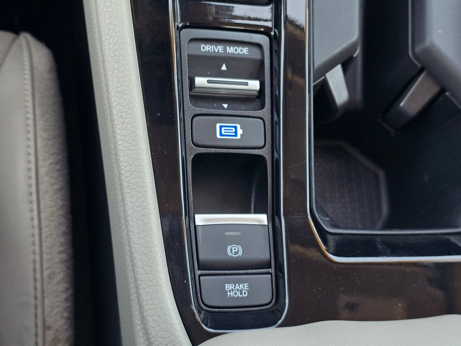 Used 2024 Honda Accord EX-L image 20