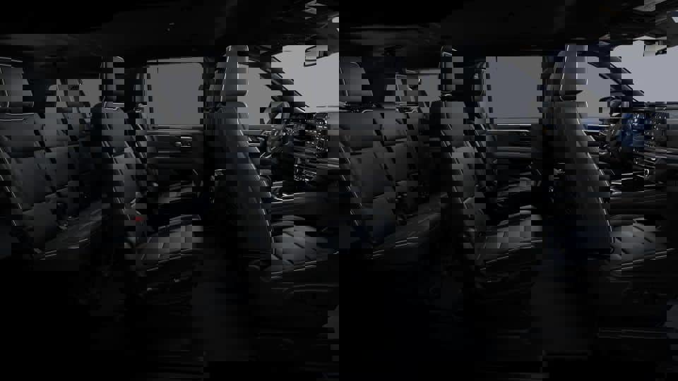 New 2025 Chevrolet Suburban Premier image 34