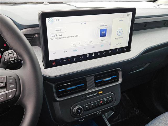 New 2025 Ford Maverick XLT w/ XLT Luxury Package image 12