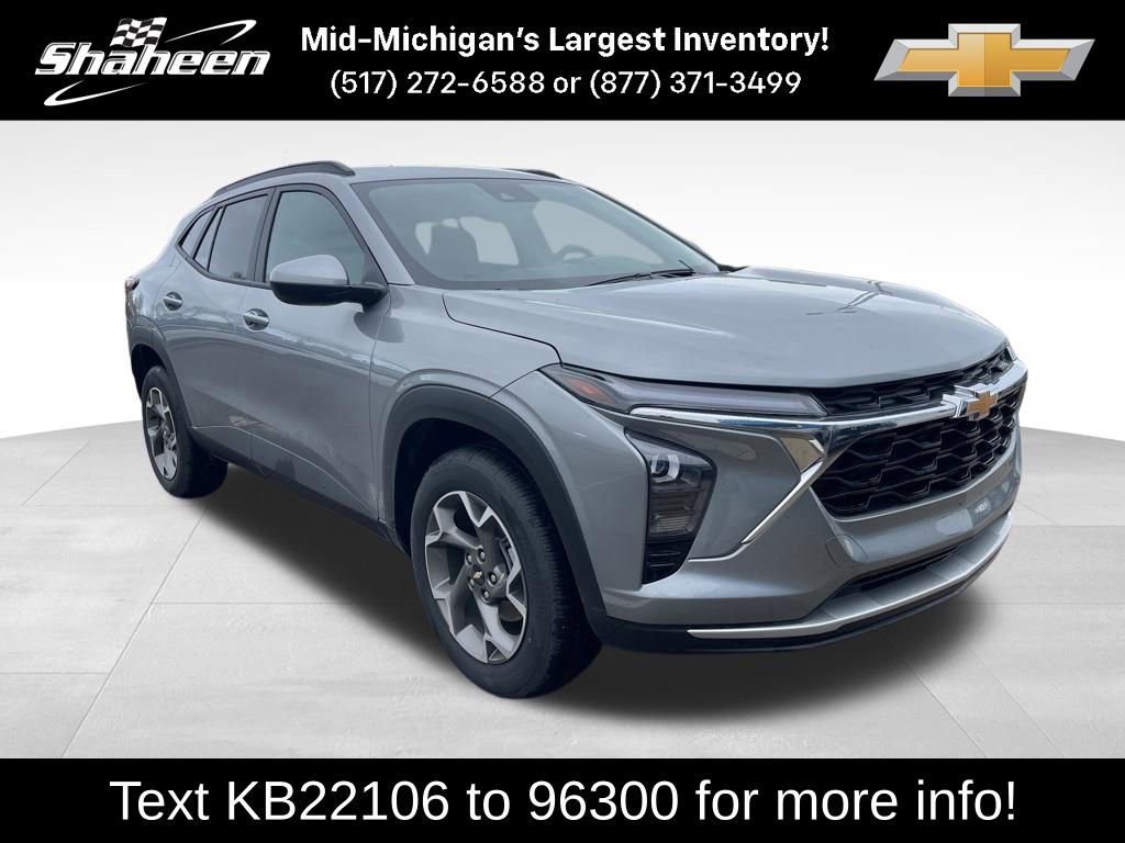 Used 2025 Chevrolet Trax LT w/ Driver Confidence Package FWD image 1