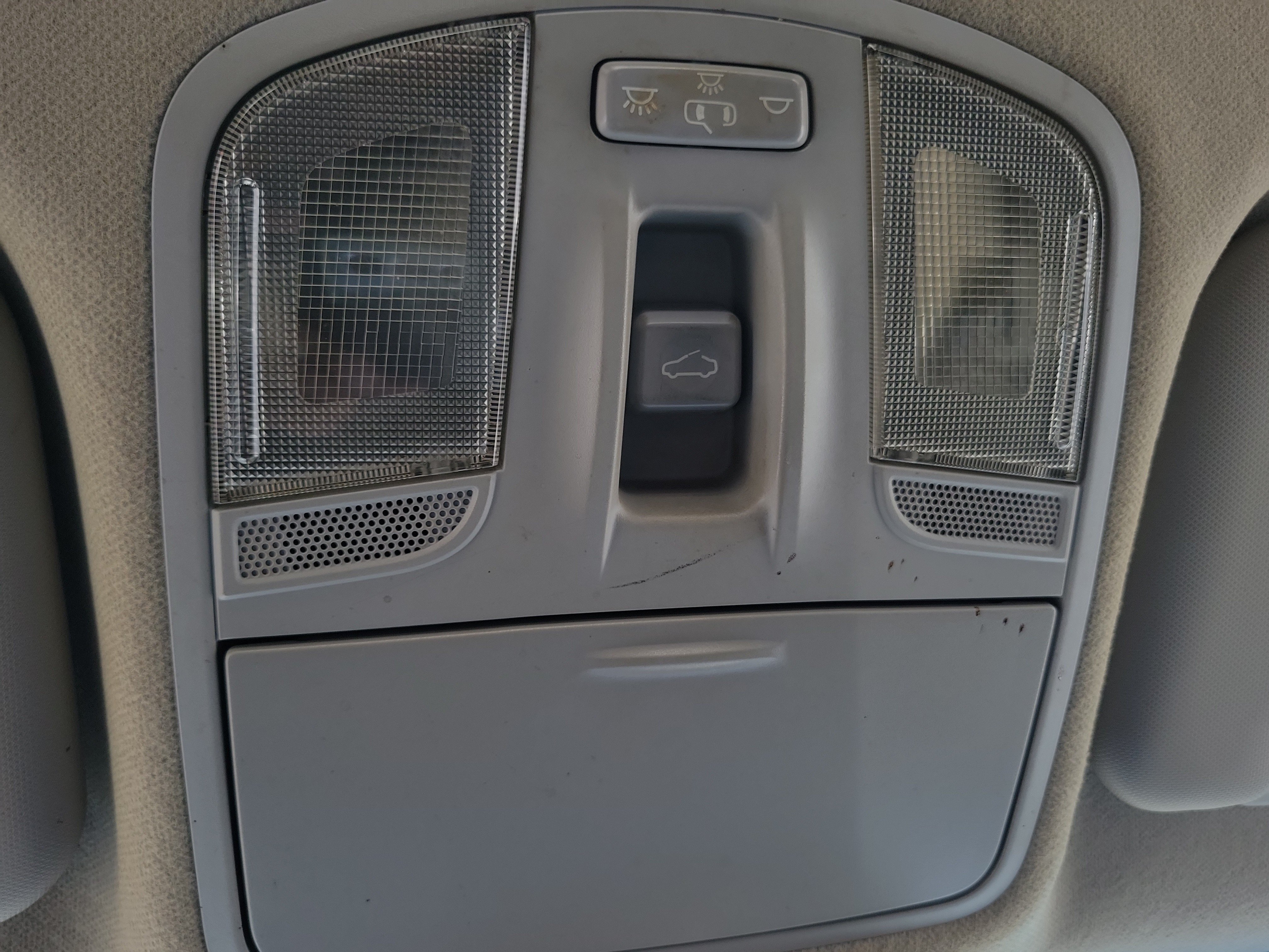 Used 2018 Hyundai Accent Limited FWD image 27