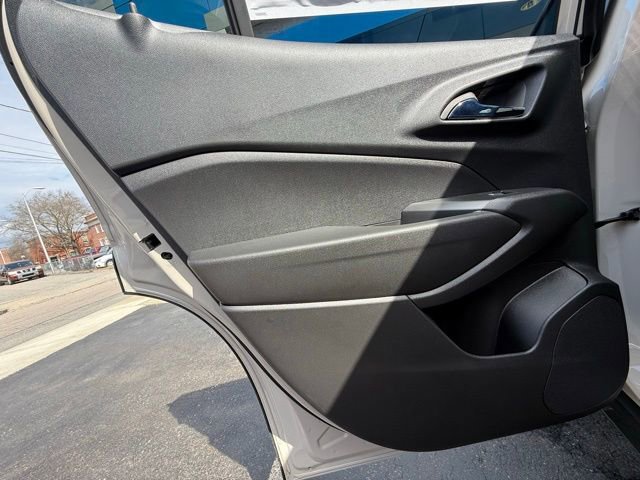 New 2026 Chevrolet Trax RS w/ Sunroof Package image 15