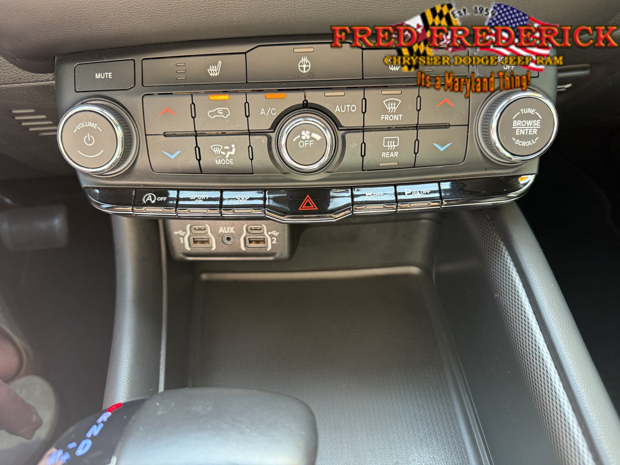 Used 2025 Dodge Durango GT AWD/4WD image 20