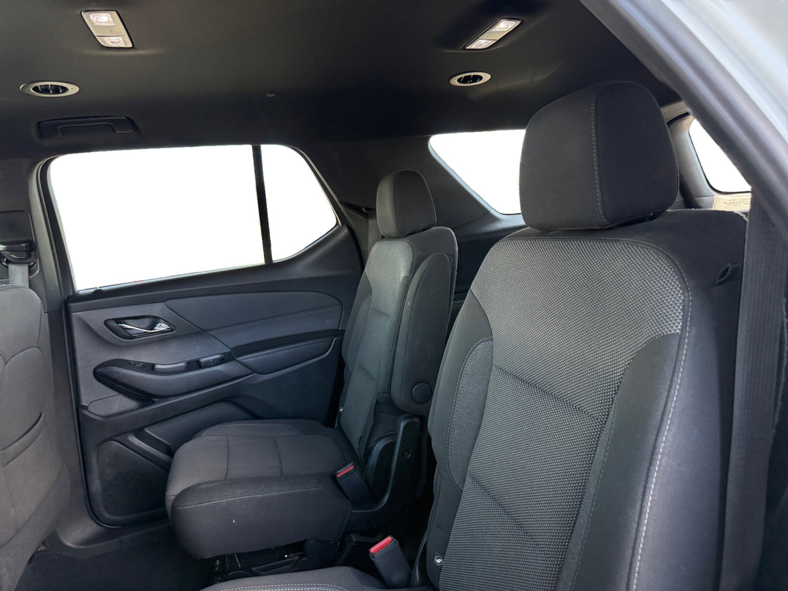 Used 2023 Chevrolet Traverse LT AWD/4WD image 11