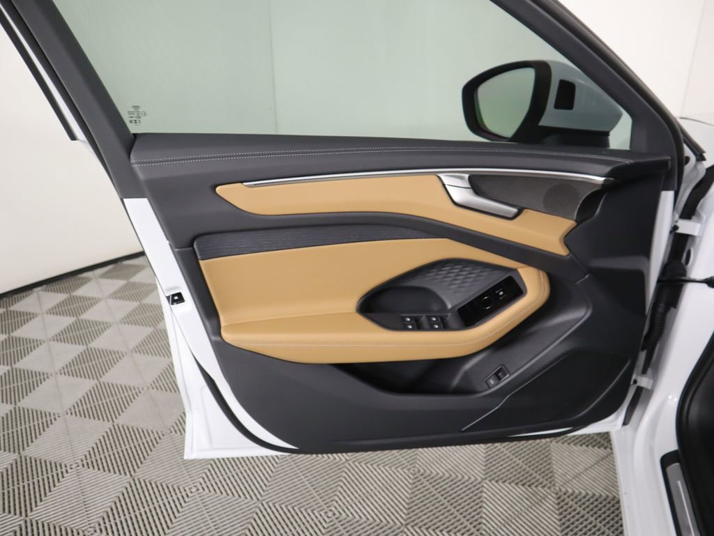 Used 2026 Audi A6 Premium Plus w/ Premium Plus Package image 25