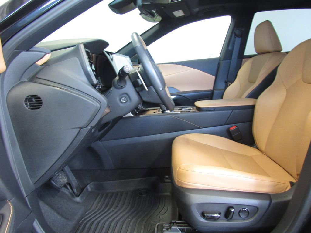 Used 2023 Lexus RX 350 Premium w/ Cold Area Package image 9