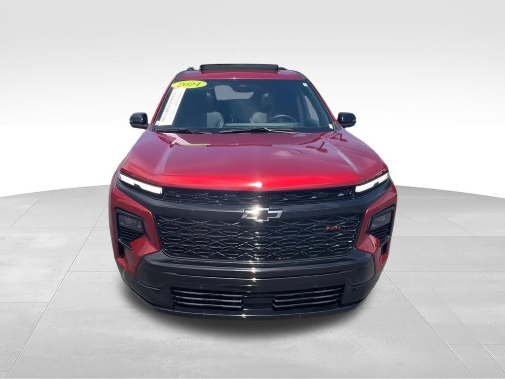 Used 2024 Chevrolet Traverse RS AWD/4WD image 3