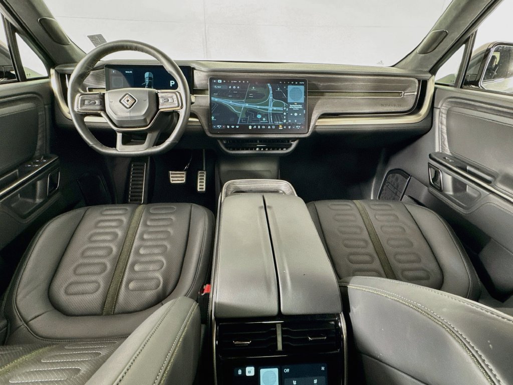 Used 2023 Rivian R1T Adventure Dual AWD/4WD image 26