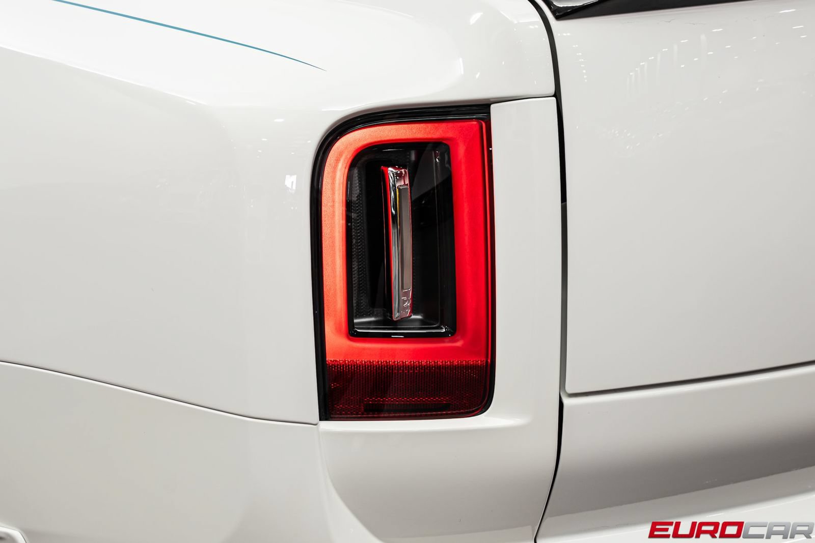 Used 2026 Rolls-Royce Cullinan AWD/4WD image 30