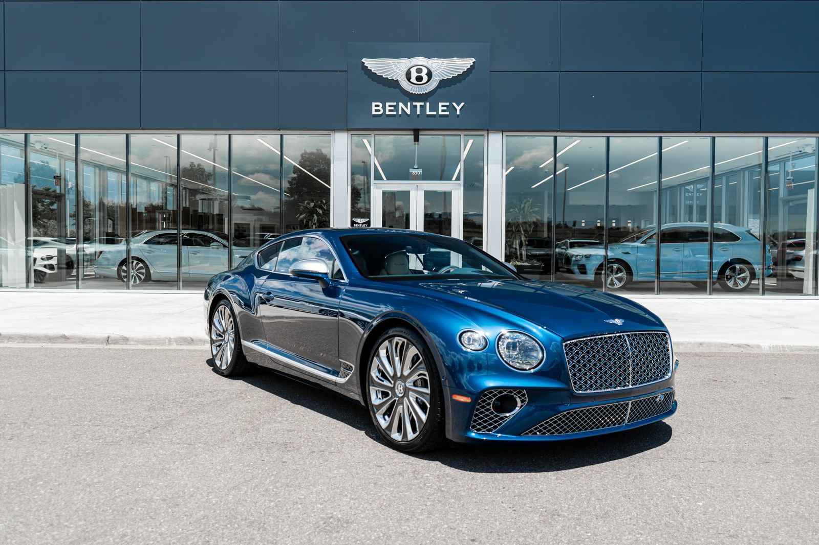 Certified 2023 Bentley Continental GT Mulliner AWD/4WD image 18
