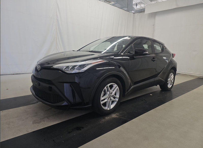 Used 2021 Toyota C-HR LE FWD image 1