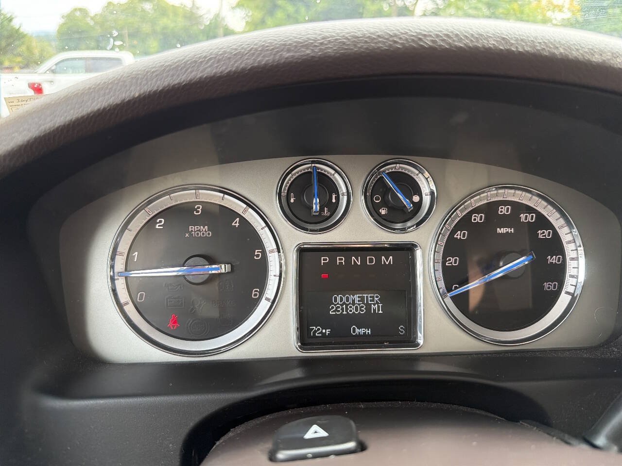 Used 2011 Cadillac Escalade EXT Luxury AWD/4WD image 18