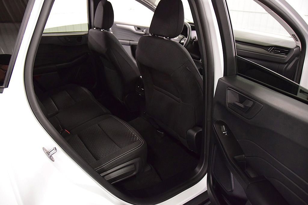 Used 2024 Ford Escape Active image 33