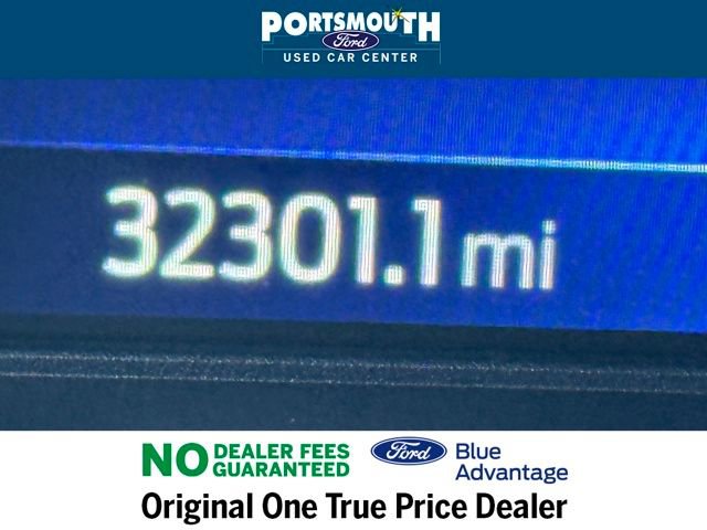 Certified 2022 Ford Explorer XLT w/ Equipment Group 202A image 18