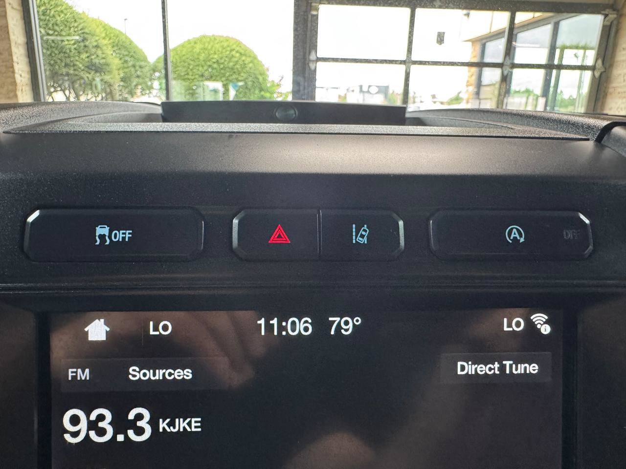 Used 2018 Ford Expedition Max Limited w/ Equipment Group 301A RWD image 31