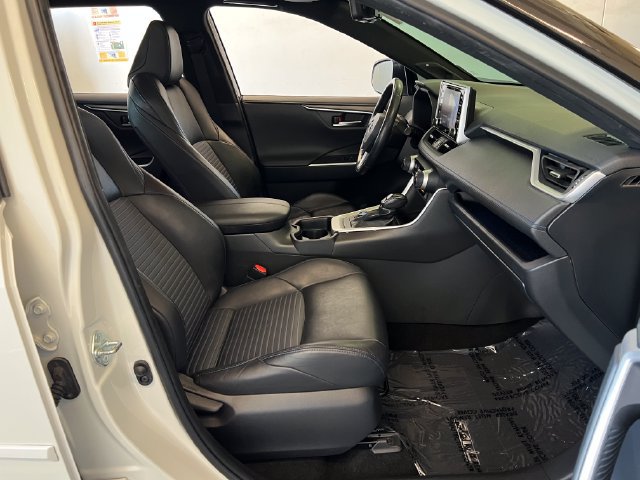 Used 2019 Toyota RAV4 XSE AWD/4WD image 40