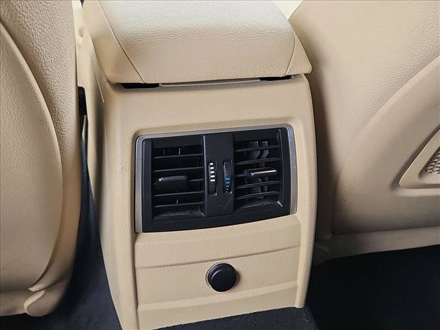 Used 2018 BMW 330i Sedan RWD image 17