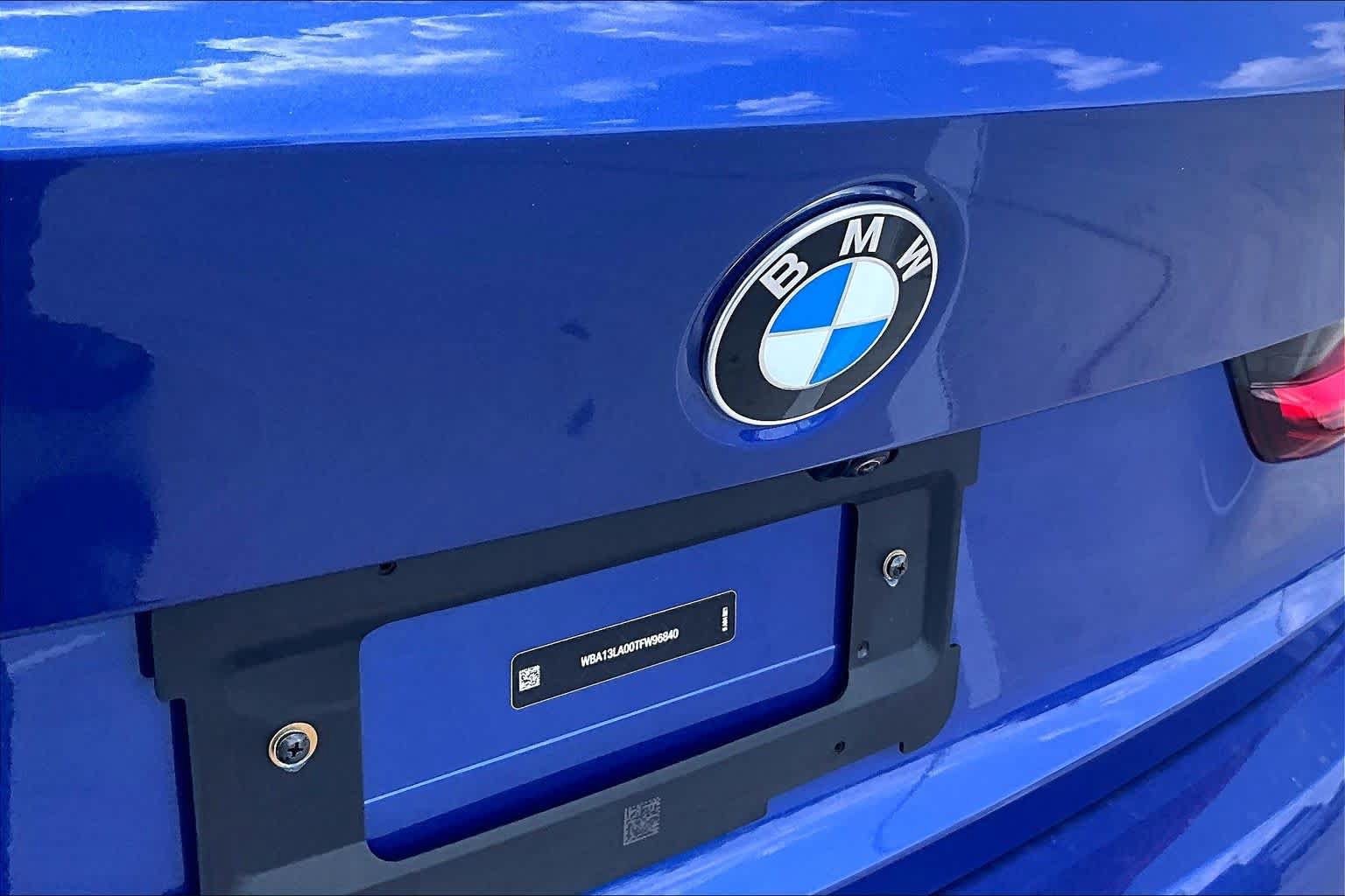 Used 2026 BMW 330i Sedan w/ M Sport Package RWD image 29