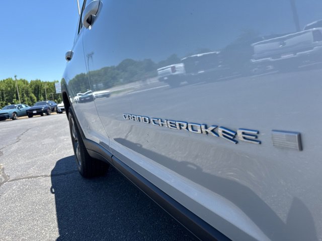 Used 2022 Jeep Grand Cherokee Limited 4xe AWD/4WD image 7