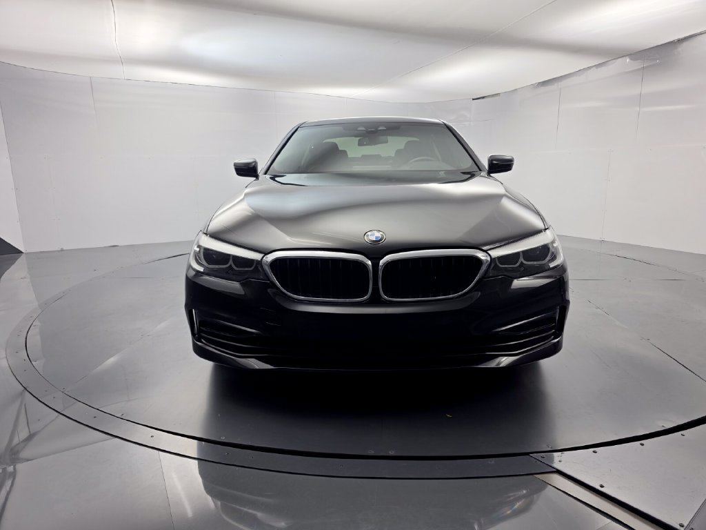 Used 2019 BMW 530i w/ Convenience Package RWD image 2