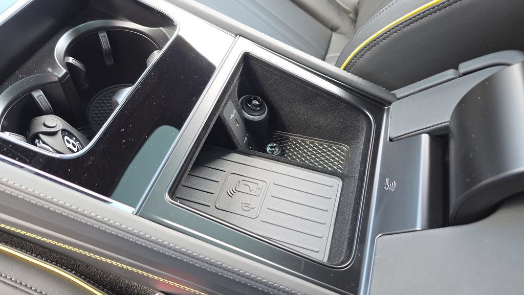 New 2026 Bentley Continental GT AWD/4WD image 31