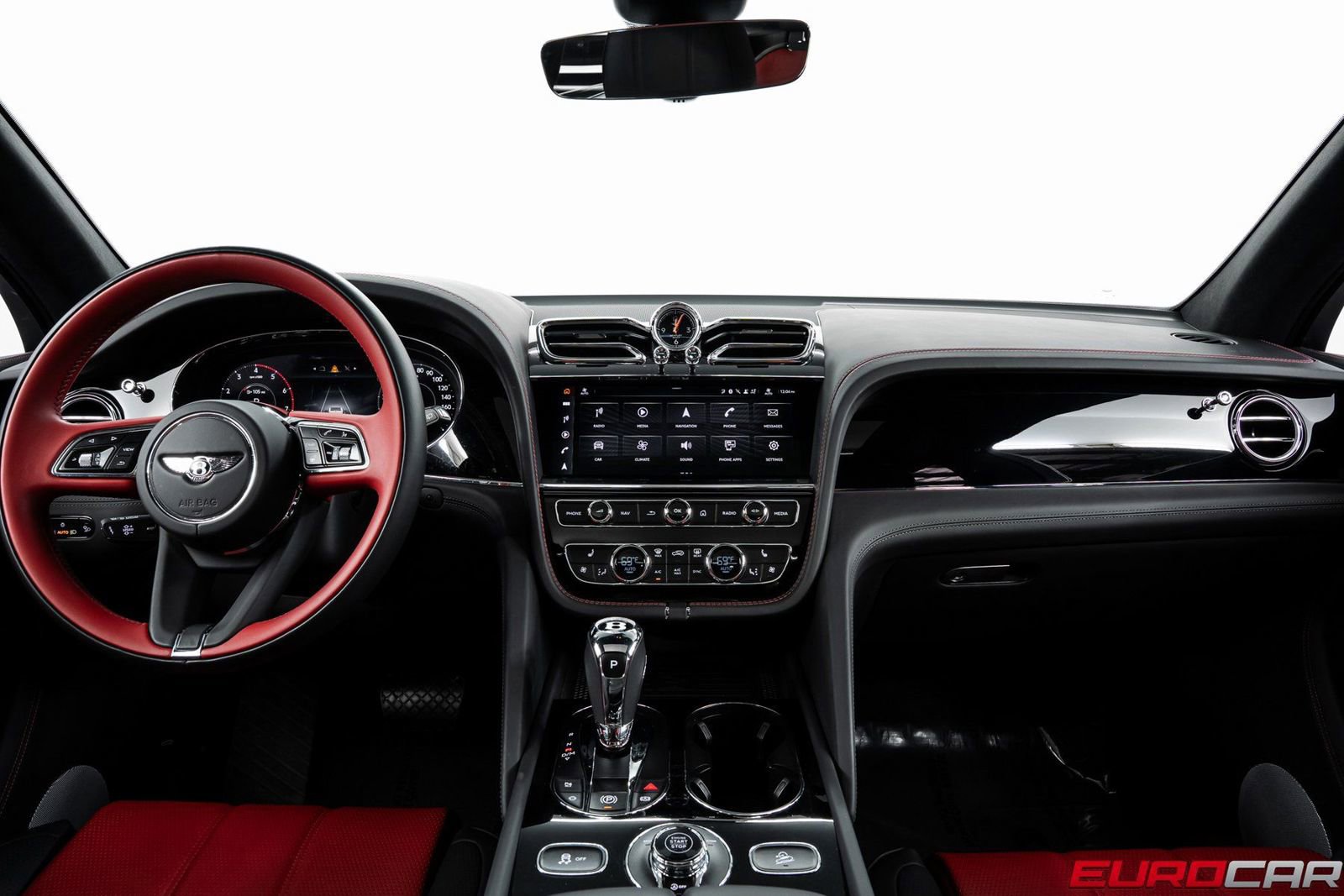 Used 2024 Bentley Bentayga image 25