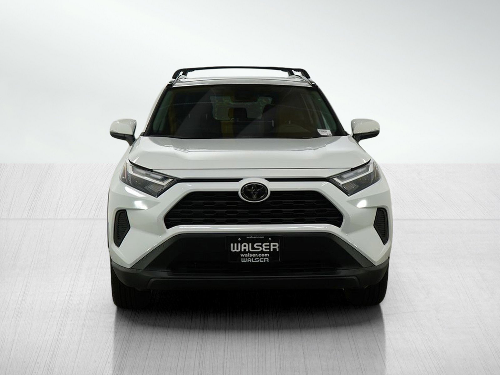 Used 2025 Toyota RAV4 XLE image 8