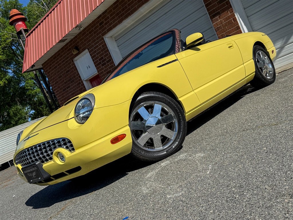 Used 2002 Ford Thunderbird RWD image 7