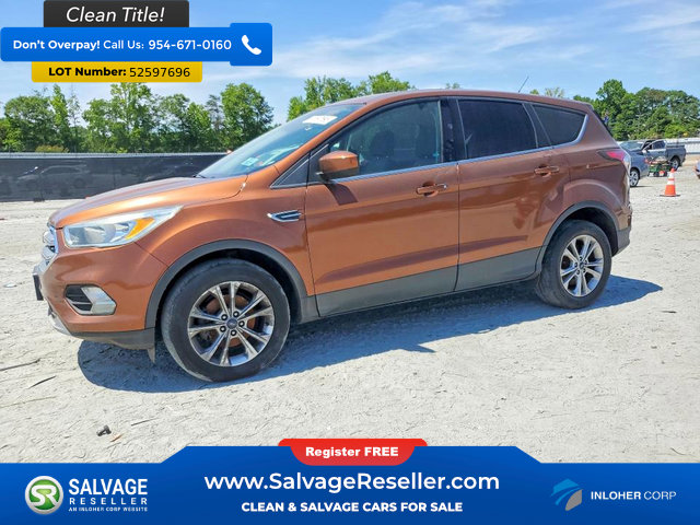 Used 2017 Ford Escape SE FWD image 1