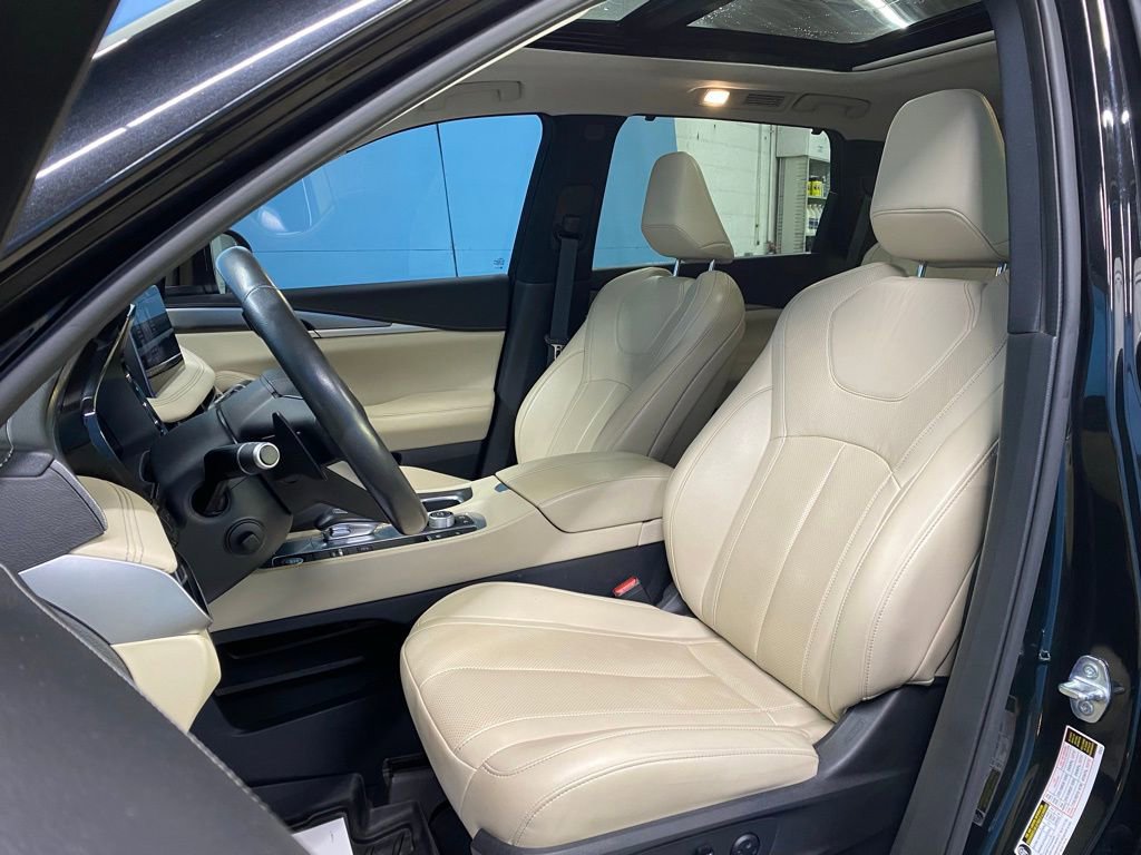 Used 2022 INFINITI QX60 Luxe image 17
