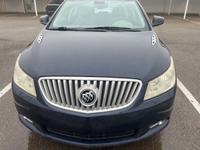 Used 2011 Buick LaCrosse CXS image 2