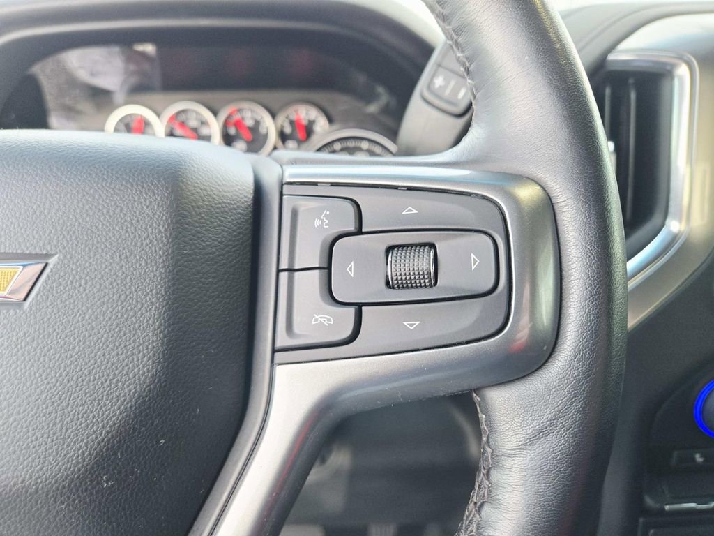 Used 2022 Chevrolet Silverado 1500 LT image 24
