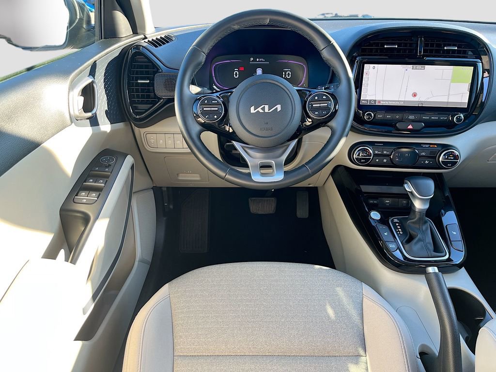 Certified 2023 Kia Soul EX image 22