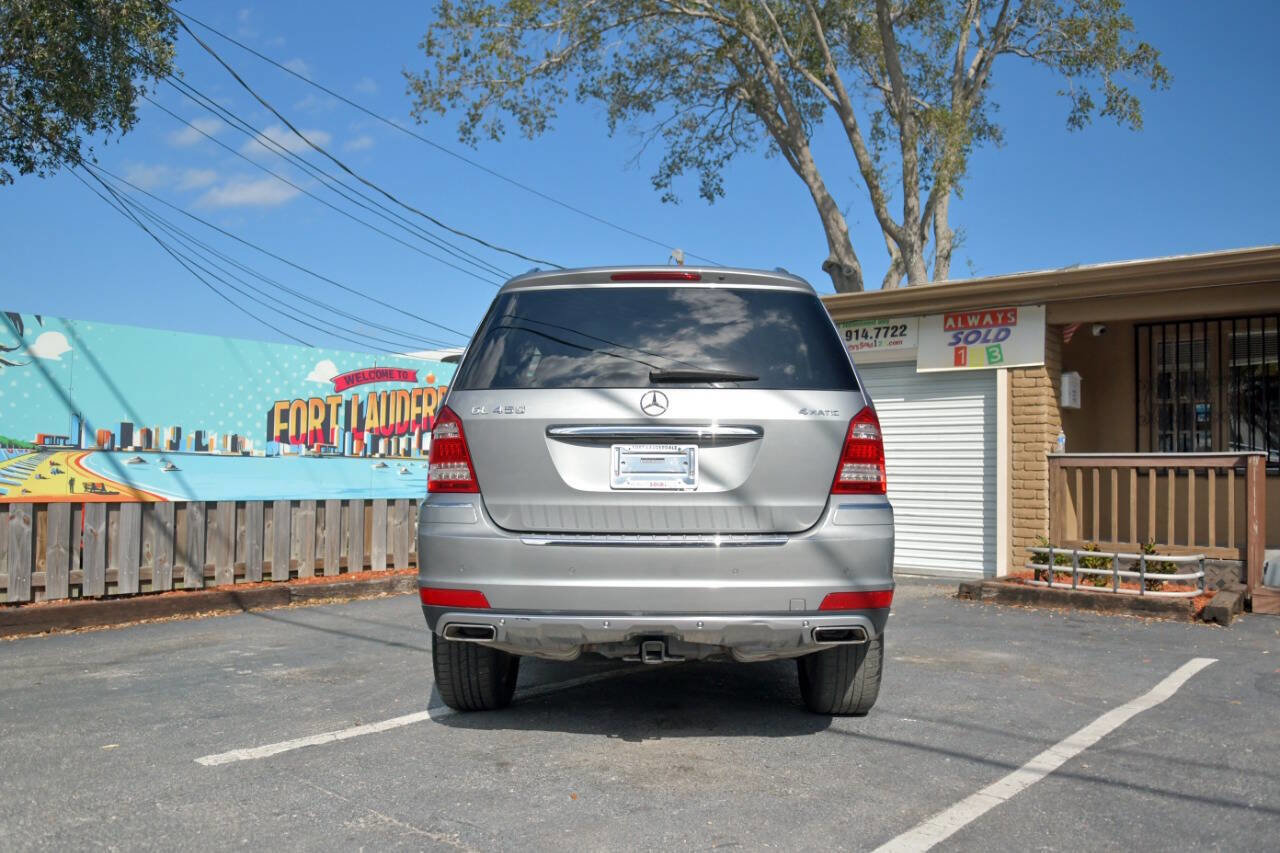 Used 2011 Mercedes-Benz GL 450 4MATIC image 21