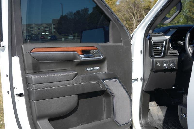 Used 2023 GMC Sierra 1500 Denali w/ Denali Reserve Package image 16