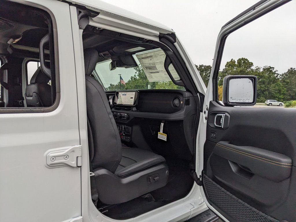 New 2025 Jeep Wrangler Unlimited Rubicon 392 image 40