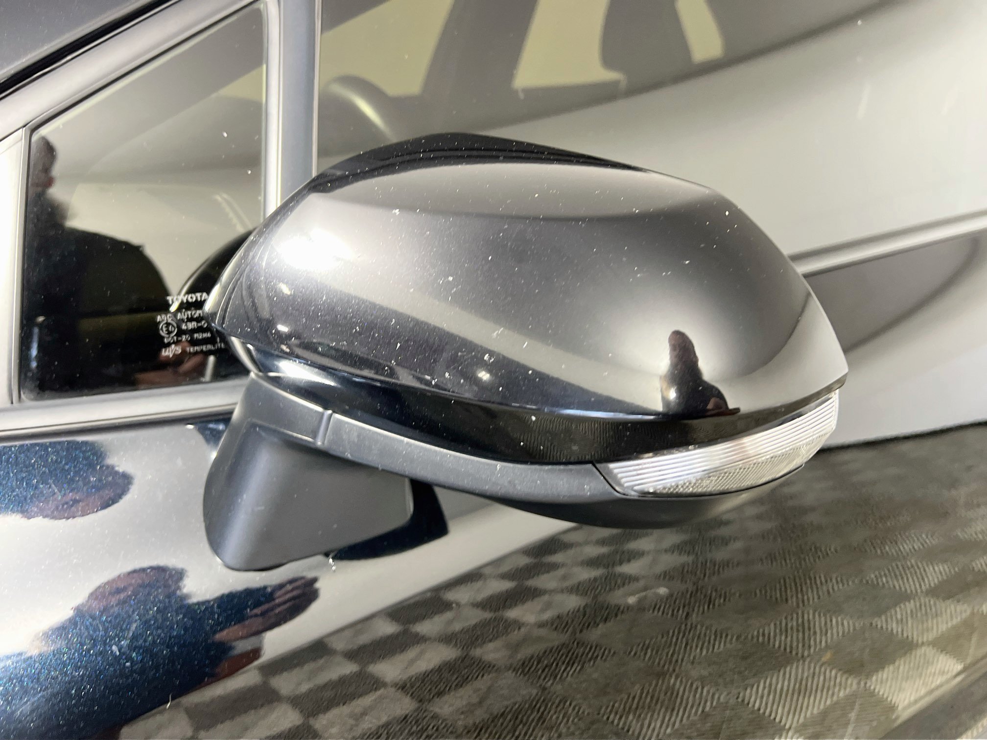 Used 2022 Toyota Corolla SE FWD image 13