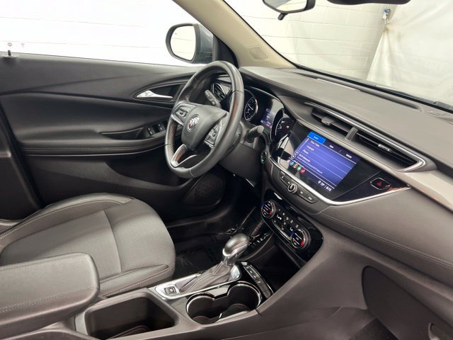 Used 2022 Buick Encore GX Select AWD/4WD image 25