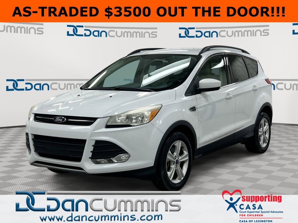 Used 2015 Ford Escape SE w/ Equipment Group 201A image 1