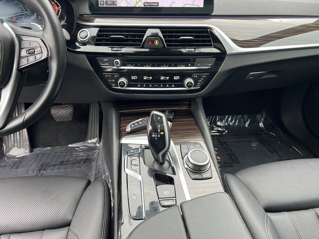 Used 2022 BMW 540i xDrive w/ Premium Package image 38