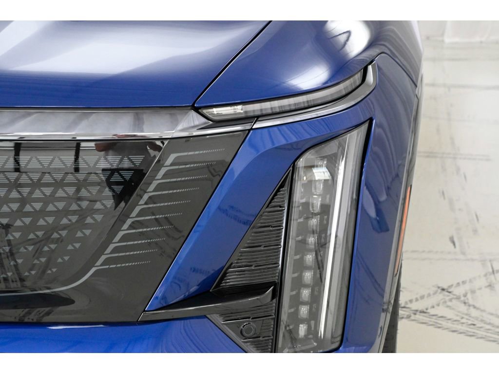 New 2026 Cadillac Vistiq Sport AWD/4WD image 9